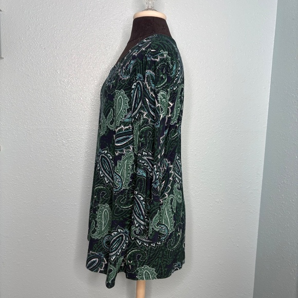 Croft & Barrow Plus Size Paisley Blouse - Picture 2 of 10